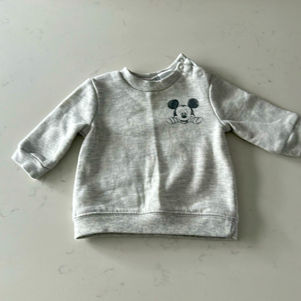 Boys gently used clothing item